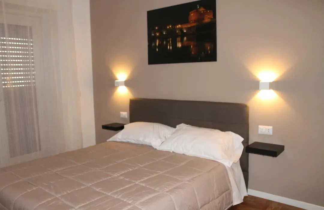 Roma Suite Piramide-1
