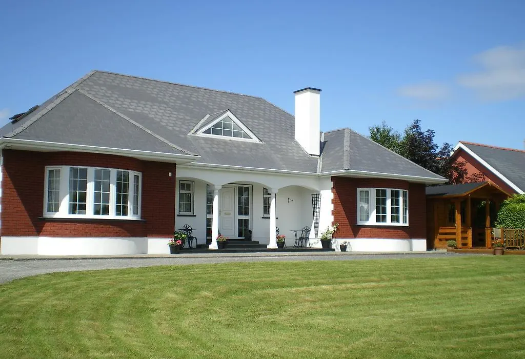 Hazelbrook Killarney-1