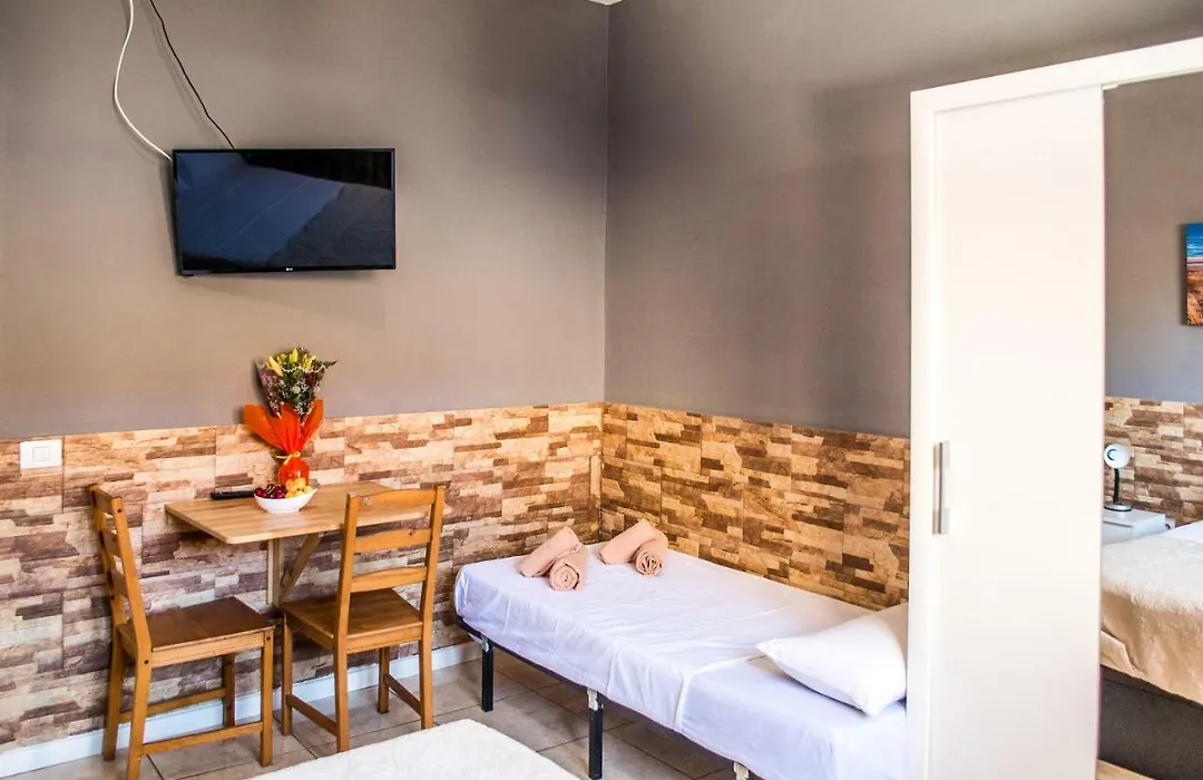 Hostel Poseidon - Hm-1