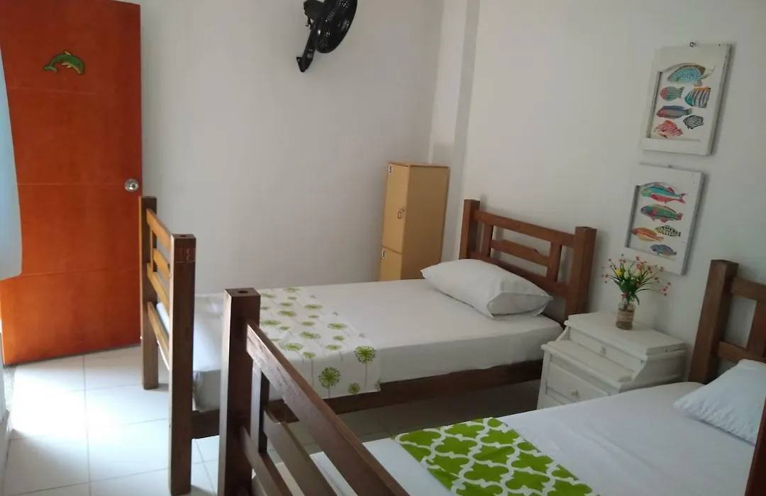 Hostal Palohe Taganga-1