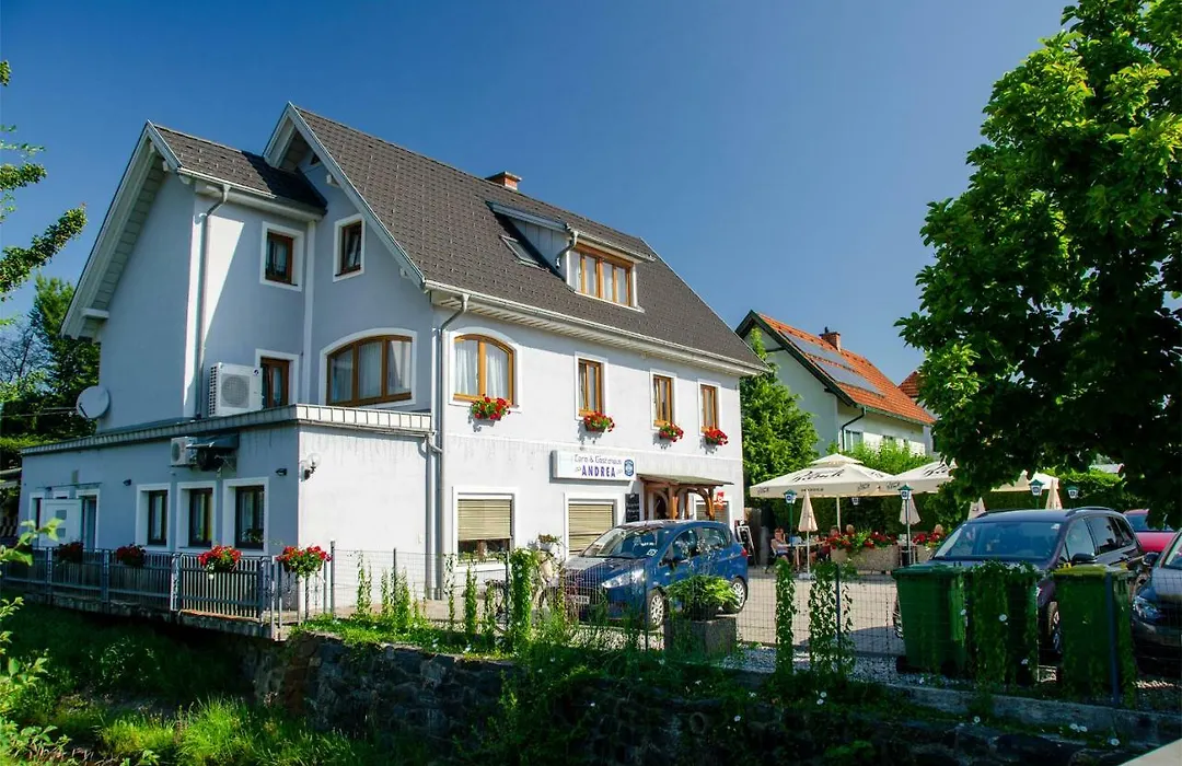 Gaestehaus Cafe Andrea-1