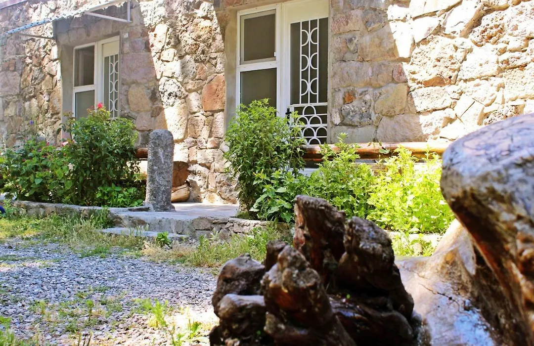 Sada Guesthouse-1