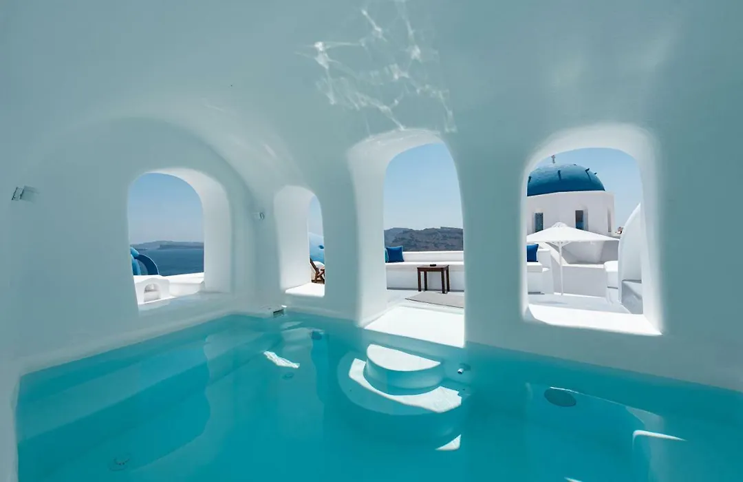 Oia Spirit Studios By Mary D Nomikou-1