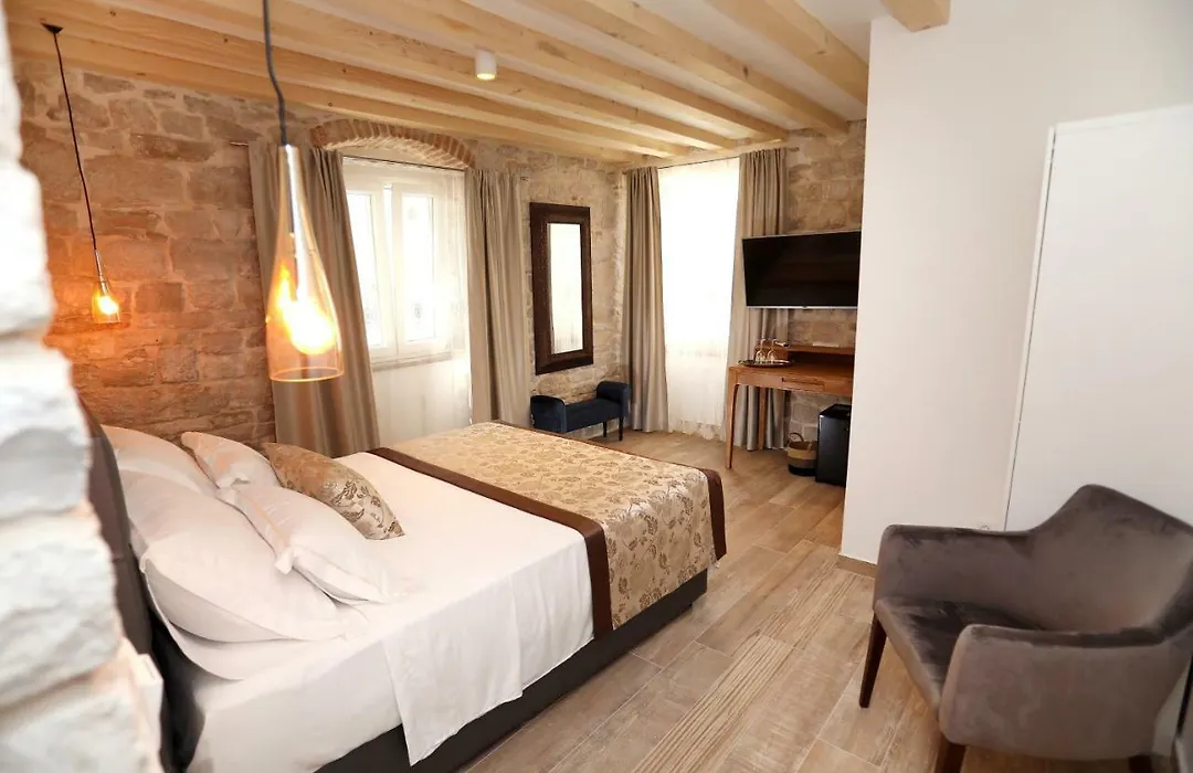 Villa Teuta-1