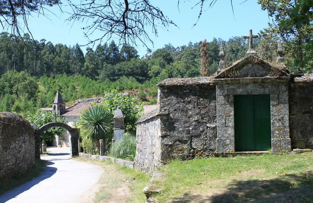 Hostal Arli-1