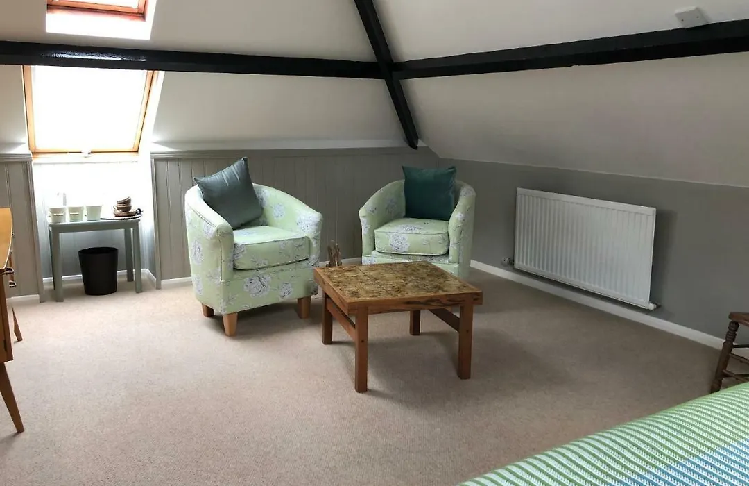 Burlington House Guest House-1