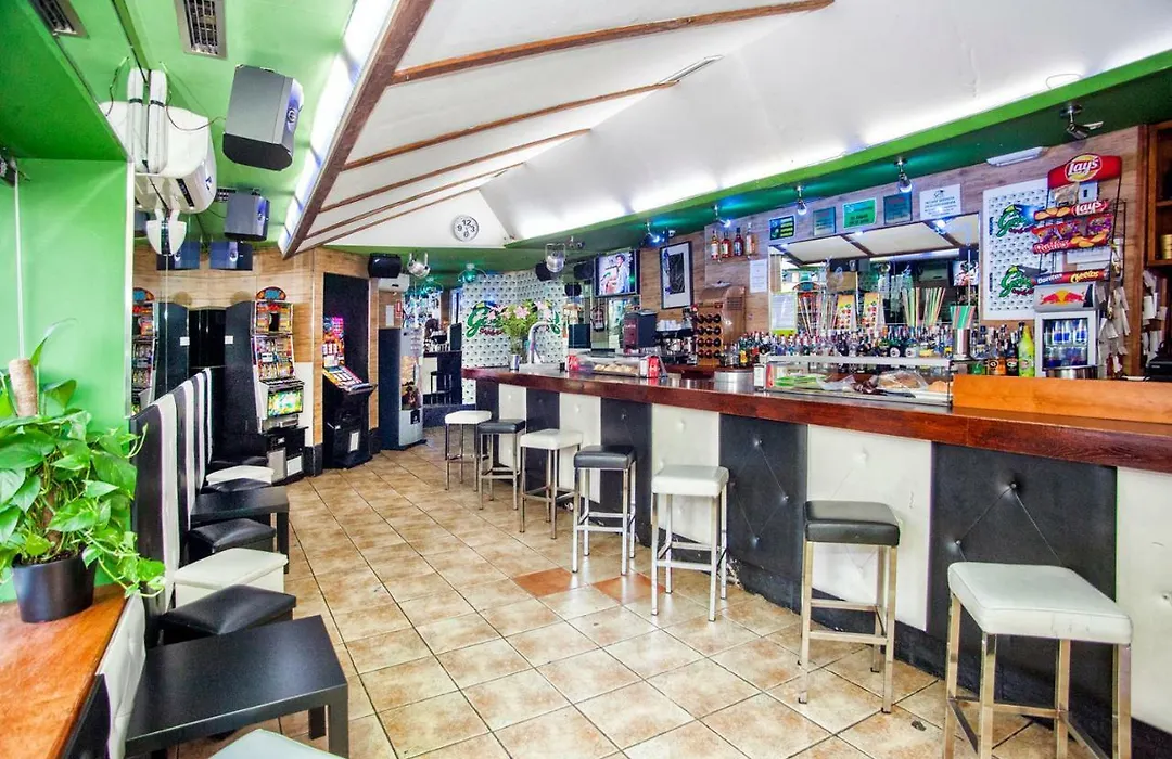 Hostal Goias-1