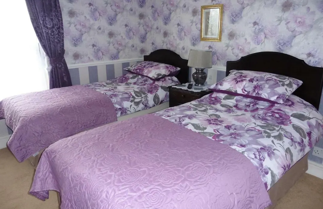 Hillside Bed And Breakfast-1