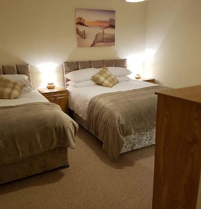 Legenderry B&B-1