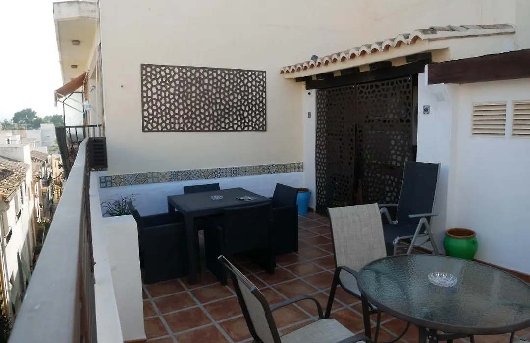 No1 CasaTosca Javea, Pequeña Habitación con baño en el Centro del Casco Antiguo-1