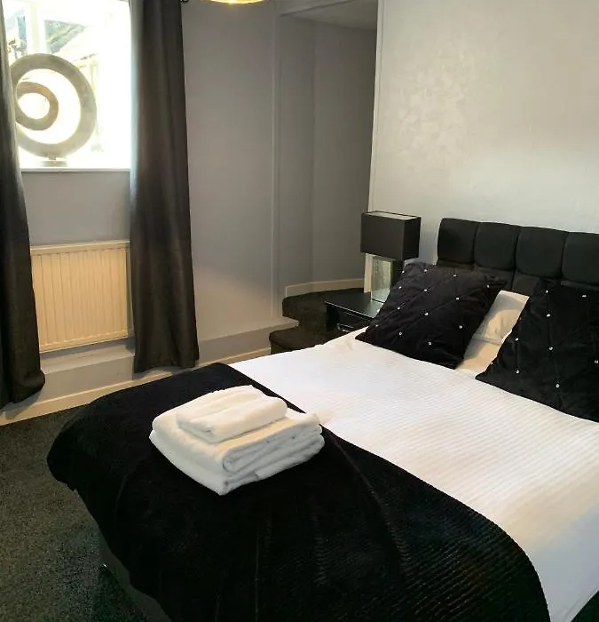 Fife Arms Guest House-1