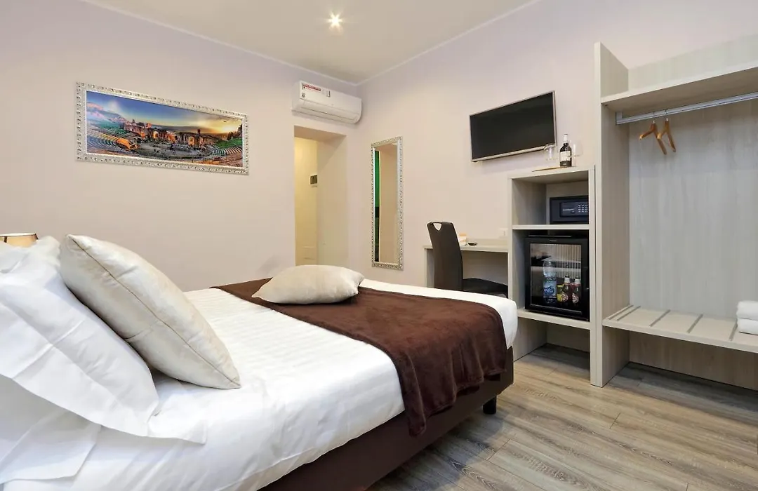 Roma Suite Monti-1