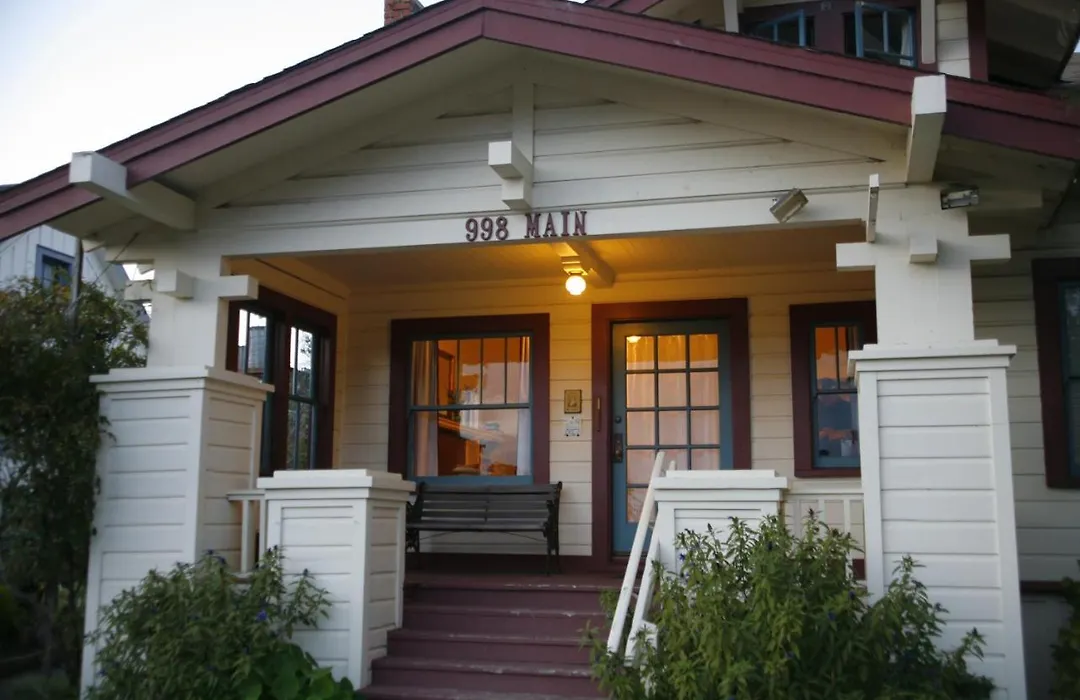 Alegria Oceanfront Inn & Cottages-1
