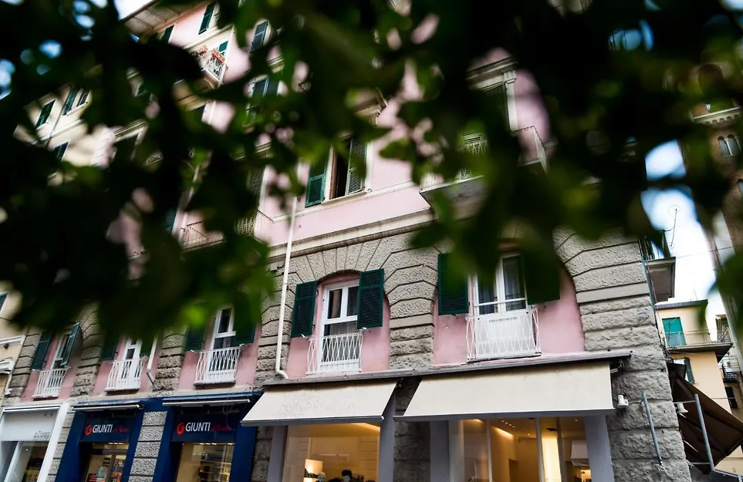5 Terre Inn Affittacamere-1