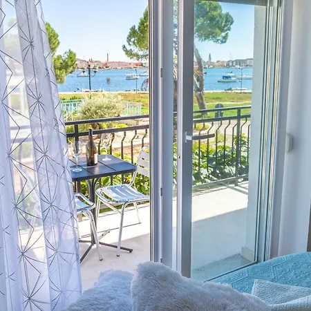 Villa Umag Seafront-2