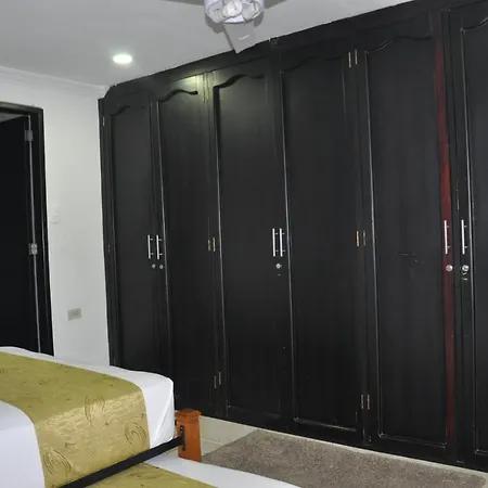 Hostal, Manga mar, Habitaciones privadas y baños privados-3