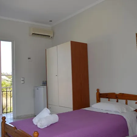 Billy'S Rooms-3