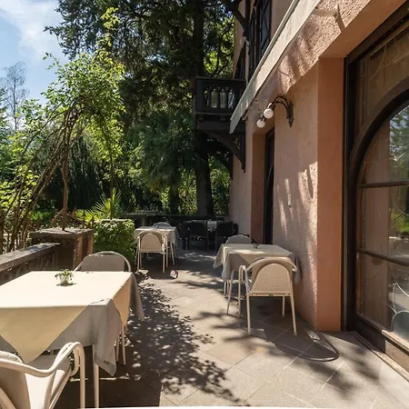 Schloss-Castel Pienzenau - Guestrooms & Apartments - B&B-Hotel & Restaurant-2