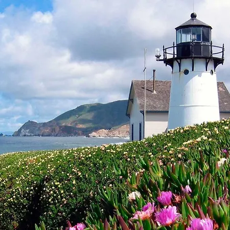 Hi Point Montara Lighthouse-2