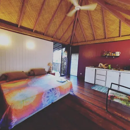 Fare Tokoau Moorea-2