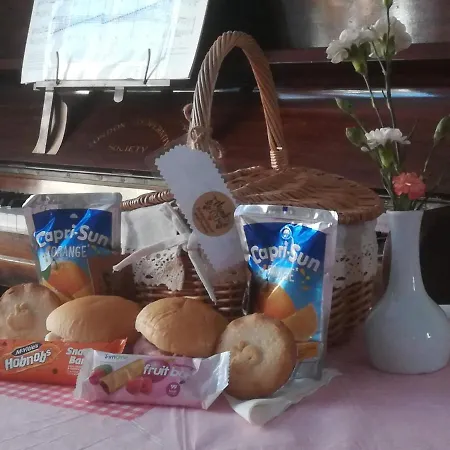 Schofield Guest House-2