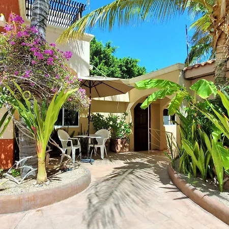 Coco Cabanas And Casitas Vacation Rentals-2