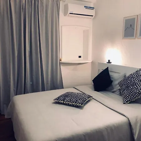 Civico Vesuvio B&B-3