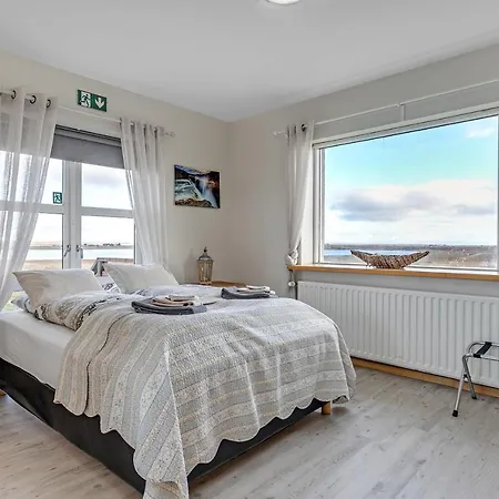 Guesthouse Vatnsholt-2