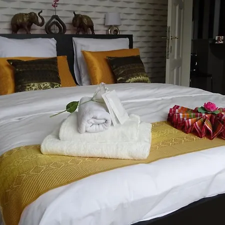 Baan Siam-2