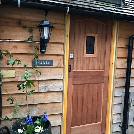 The Little Barn - Self Catering Holiday Accommodation-3
