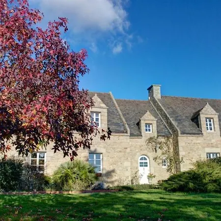 Le Manoir Des Quatre Saisons-2