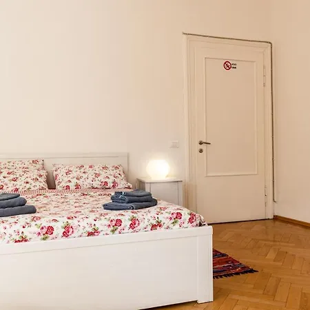 Villa Anita Rooms-2