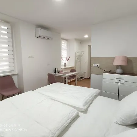 Aparthotel Cross Street 4-3