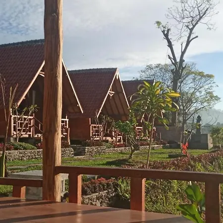Lakeside Log Cabins-2