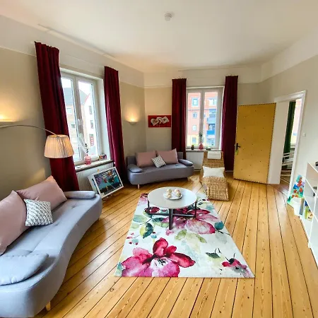 VILLA HanseART Lübeck - Privatzimmer in zentraler Lage-2