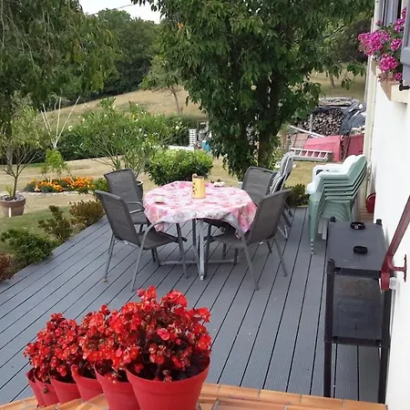 Le Petit Chateau-2