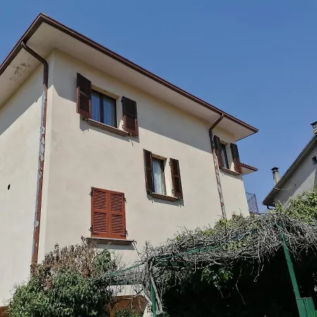 Mille papaveri rossi Casa di Angela-3