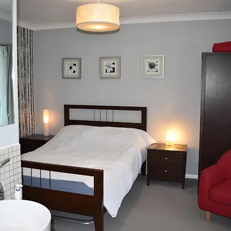 Middle Farm Villa B&B-2