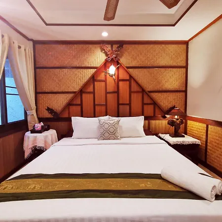 Tavee Guesthouse-2