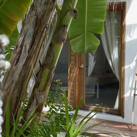 Villa Kudi Maldives Guest House Thulusdhoo-2