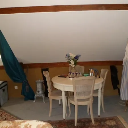 Les Chambres de Pontfol - Chambres d'hôtes - Guest house-3