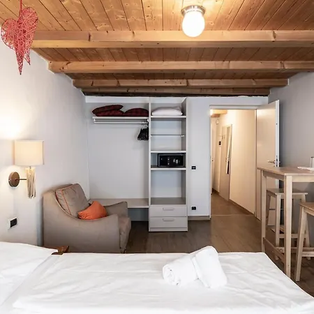 Stay Cooper L Goethe Guesthouse-3