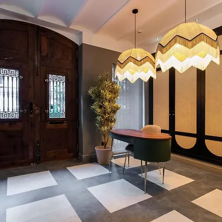 Reina 107 Beach Boutique-2