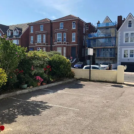 Esk Vale Guest House-2