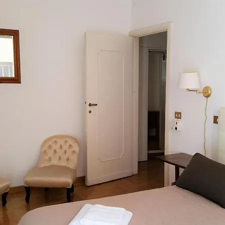 Vatican Mirum Apartment-3
