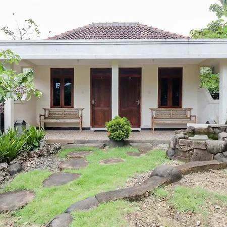 Rock Garden Homestay & Resto-2