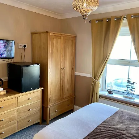 Sunnybank Guesthouse-2