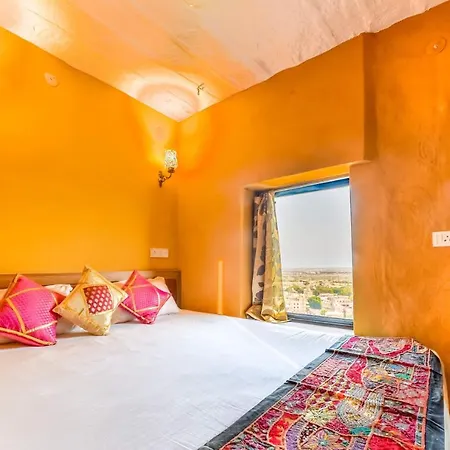 Mud Mirror Guesthouse-2