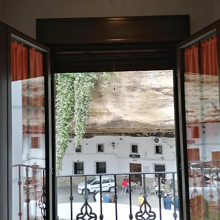 Entrecuevas-2