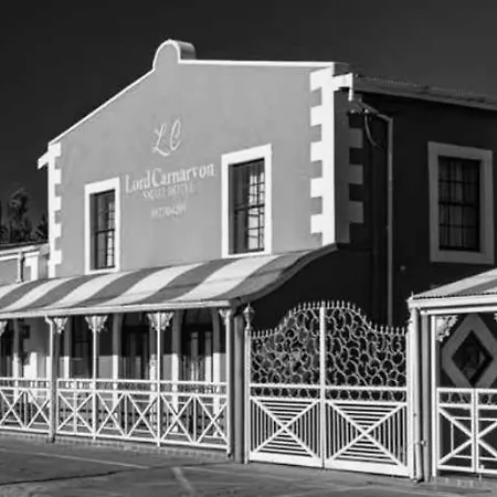 Lord Carnarvon Small Hotel-3
